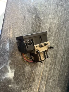 Ford Fiesta 2011 módulo de control de bomba ABS 8V51-2C405-AE - Imagen 1 de 5