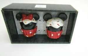 New Disney Mickey & Minnie Mouse Ceramic Cupcake Salt Pepper Shakers