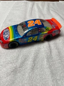 Jeff Gordon 1998 Hasbro Dupont Die cast Nascar 1:24 scale #24 - Picture 1 of 5
