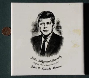 John F Kennedy Boston Mass JFK Museum Memorial Portrait Tile Trivet Vintage +++ - Picture 1 of 1