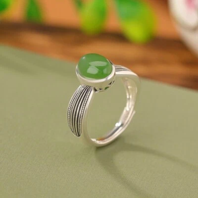 Anello Ovale Verde Giada Con Motivo A Strisce In Argento Sterling 925 Regolabile - Immagine 1 di 4