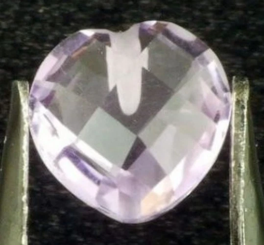 BRIOLETTE AMATISTA BRASILEÑA 6 MM CORAZÓN PERFORADO TODO NATURAL Foto 1 de 1