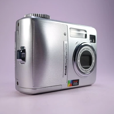 Kodak Digital Camera EasyShare CD43 4.0MP Silver Tested - Image 1 of 4