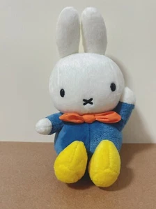 Muñeca de juguete Miffy B0705 Rabbit Bunny Blue Huis Ten Bosch Sekiguchi 9" Japón - Imagen 1 de 6