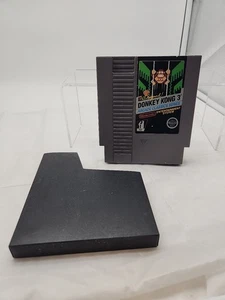 Donkey Kong 3 Arcade Classics Nintendo NES Game Cartridge 1986 Authentic Retro - Picture 1 of 12