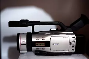 Canon GL2 3CCD Mini DV Camcorder. SEE PICTURES DETAILS. CANON WIDE CONV. WD-58. - Picture 1 of 19