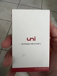 Uni Card Reader USB 3.0/USB-C Brand New Sealed Perfect Condition - Picture 1 of 3