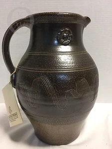 2002*Rowe Pottery*Limited Edition* Albany Slip*Pitcher 16307H NEW with TAG - Picture 1 of 8