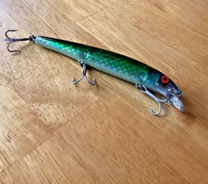 Bomber Rattling Long A Saltwater Signature Series-Mark Rosin (HOF-IGFA) - Foto 1 di 4