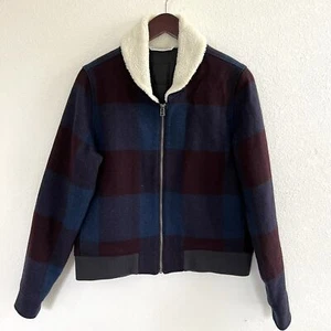 Woolrich karierte Damenjacke mit Sherpa-Kragen Größe M blau rot - Bild 1 von 6