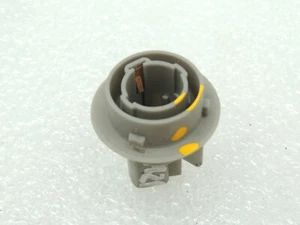 Mazda 626 GF hatchback third brake light Bulb Holder Socket NA1251584A - Picture 1 of 5