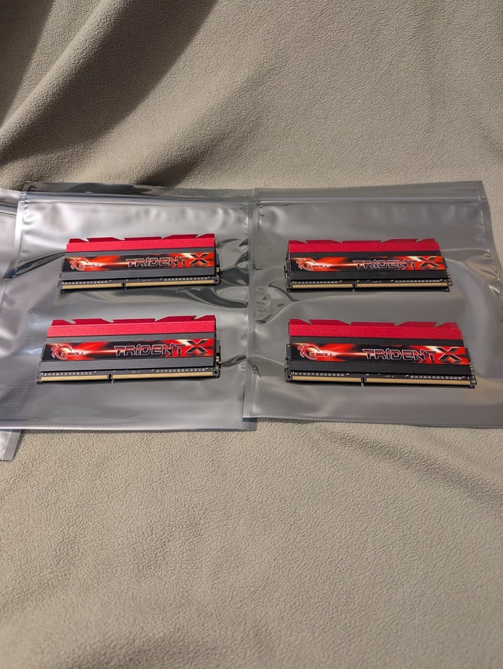 16GB G.Skill Trident X 4x4GB DDR3 2400 MHz CL10 1.65V F3-2400C10Q-16GTX - Image 1 of 4