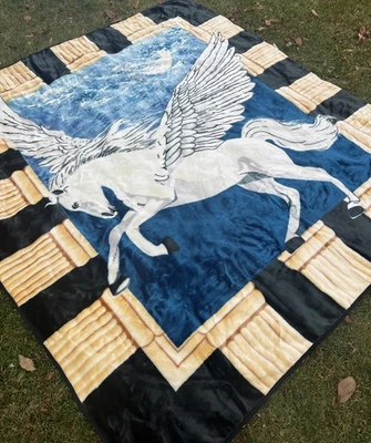Rare VTG Novatex Pegasus Blanket 92x80" Queen Size Reversible Blue Plush Heavy - Image 1 of 4