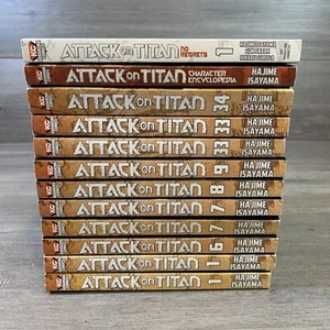 x12 Attach On Titan Manga Buch Posten AOT Englisch Taschenbuch verschiedene Bände - Bild 1 von 6