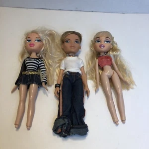 3 Bratz Boyz & Dolls Chloe 2001 Cameron 2002 sin pies - Imagen 1 de 14