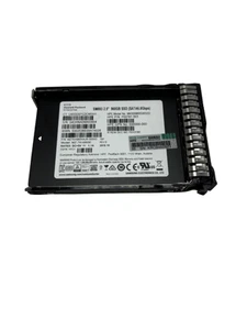 HPe P09909-001 960GB SATA 6G MU 2.5" SC DS SSD P02761-003 MK000960GWSSD w60 - Afbeelding 1 van 3