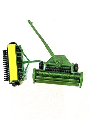 ERTL 1/64 John Deere Model 1600 Mower Conditioner & 8300 Grain Drill Diecast - Image 1 of 4
