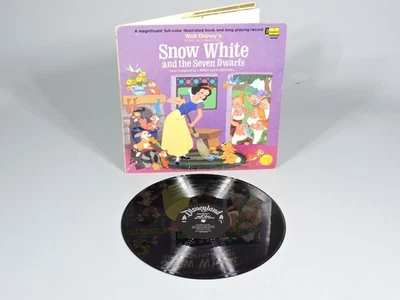 Walt Disney's Snow White & The Seven Dwarfs Disneyland 1969 Record with Book - Image 1 of 3