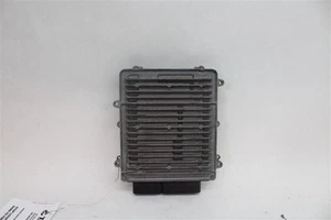 ECU ECM COMPUTER C250 C300 C350 C63 E300 E350 E400 E550 E63 12-13 1323618 - Picture 1 of 12