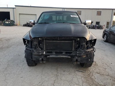 Used Rear Left Door Assembly Rear Side fits: 2015 Ram Dodge 1500 pickup electric Foto 1 de 4