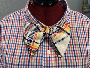 Vintage 1960s BOW TIE - Clip-On - Butterfly Orange Blue Cream Blue Plaid Bowtie - Picture 1 of 3