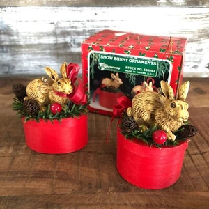Navidad Alrededor del Mundo Conejito de Nieve Adornos De Colección En Caja Set De 2 Naturaleza - Imagen 1 de 7