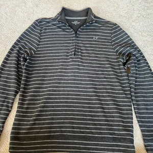 Vineyard Vines boys Gray Sweater sweatshirt Pima cotton Size XL(18) Whale - Picture 1 of 7