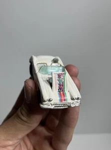 Hot Wheels Fla-Vor-Ice '58 Corvette - Picture 1 of 12