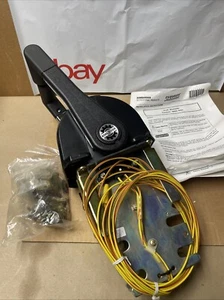 New Evinrude Johnson BRP OMC Dual Twin Remote Control Box Binnacle #176388 - X60 - Picture 1 of 4