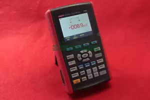 UNI-T UTD1025CL 3.5" LCD 1 ch 25Mhz + DMM 200MS Handheld Digital Oscilloscope - Picture 1 of 1