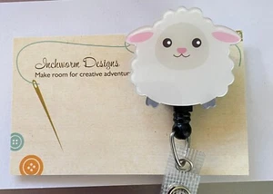 Retractable badge holder ID TAG Nurse vet little sheep - Picture 1 of 1