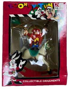 Nuevo de Lote Antiguo De Colección Looney Tunes Adorno de Navidad Yosemite Sam On Rocking Horse D8 - Imagen 1 de 1