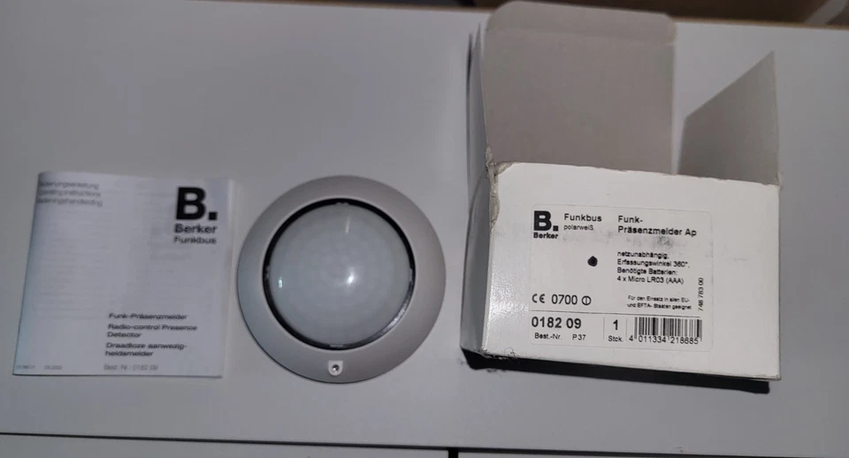 Berker 0182 09 Funkbus Funk-Präsenzmelder neu OVP Gira 0318 02 Jung FPM 360 WW - Bild 1 von 1