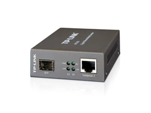 tp-link Omada MC220L Gigabit SFP Media Converter Ver: 4.30 NEW - Photo 1/1