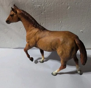 VINTAGE 1995 BREYER MODEL HORSES DAPPLE CHESTNUT STOCK HORSE STALLION - Picture 1 of 6
