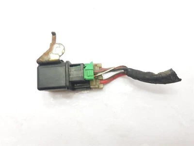 Relé bujía incandescente Nissan X-Trail MK1 T30 2001-2007 Foto 1 de 4