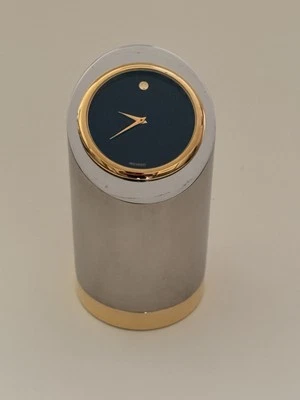 Reloj de Escritorio Cilíndrico Estilo Torre Cromo y Latón Movado TSI-106M Foto 1 de 4