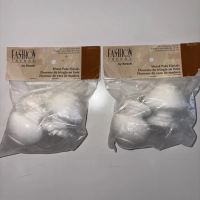 Remate de bola de madera blanca Kirsch Wood Trends Classics se adapta a poste de 1-3/8" 2 juegos Foto 1 de 4