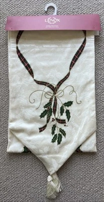 Lenox Holiday Nouveau Tartan Christmas Cotton Polyester Table Runner 14" x 90" - Image 1 of 4