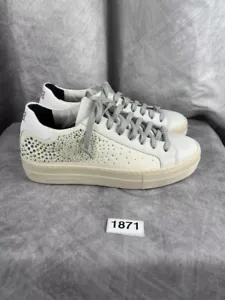 P448 "Thea" Sneaker in Galu mit Strass (creme/grau) Gr. US - 8,5, EU - 39 - Bild 1 von 9