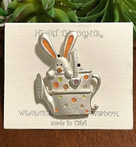 AJMC Brosche Osterhase in Gießkanne silberfarben - Bild 1 von 4