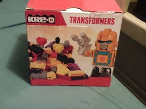 KREO-O TRANSFORMERS CAJA DE LADRILLOS 77 PIEZAS Legos BUMBLE BEE HASBRO NUEVO EN CAJA - Imagen 1 de 4