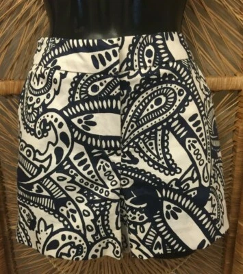 Shorts chino feminino Anthropologie Kengi tamanho 6 branco preto estampa paisley algodão  - Imagem 1 de 4