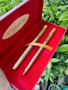 Juego de bolígrafo y bolígrafo vintage Parker 75 Francia oro 14k XF (nuevo en caja EE. UU.) - Imagen 1 de 21