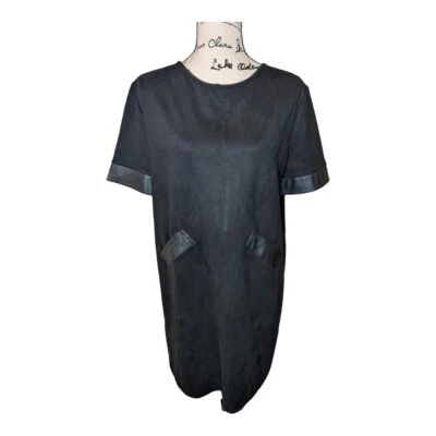 Mini Vestido ZARA Imitación Gamuza Negro Pequeño con Bolsillos de Cuero Sintético Talla Grande  Foto 1 de 4