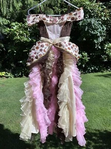 Costume Halloween Vestito Principessa Caramelle Cioccolato Lucciole Inseguimento Lucciole 6 - Foto 1 di 8