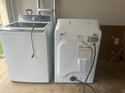 Samsung Washer WA48H7400AW/AA and Dryer DV48H7400EW/A2 - Image 1 of 4