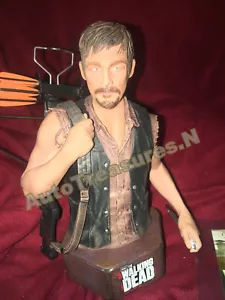 Mini busto limitado Gentle Giant Daryl Dixon AMC The Walking Dead pintado a mano NUEVO - Imagen 1 de 5