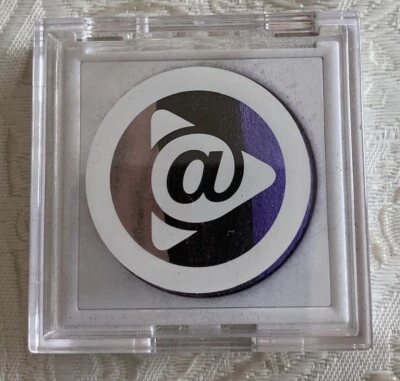 Mary Kay At Play Baked Eye Trio Eye Shadow Purple Eclipse 081940 - NEW - Image 1 of 2