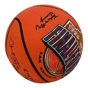 RARO AUTOGRAFO 1998 NCAA FINAL FOUR RAWLINGS FULL SIZE BASKET MOUNTAIN DEW - Foto 1 di 10